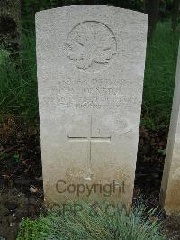 Etaples Military Cemetery - Johnston, The Rev. Eric F.